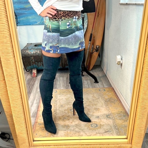 View,Love this Company! Fun,Funky & Fabulous Skort, Perfect Condition, Size 2/4 - Picture 4 of 12